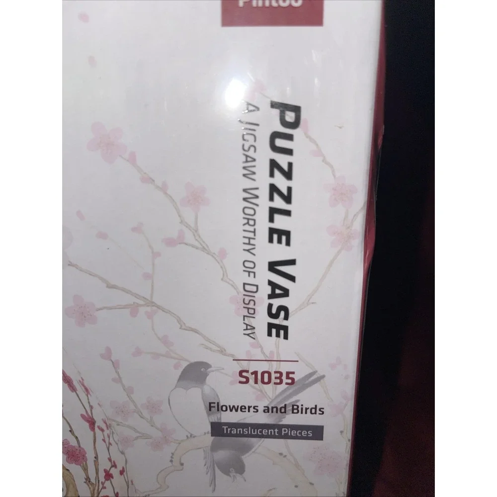 3D Flower Vase‎ Puzzle – Unique Curved Plastic Vase Made from 160 Pieces S1035
